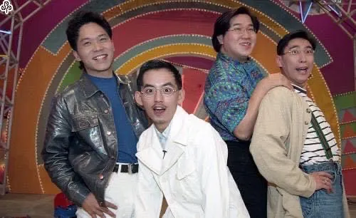 卜學亮（左起）、黃子佼、劉爾金和宋少卿曾組成「帥哥綜藝團」。翻攝劉爾金臉書