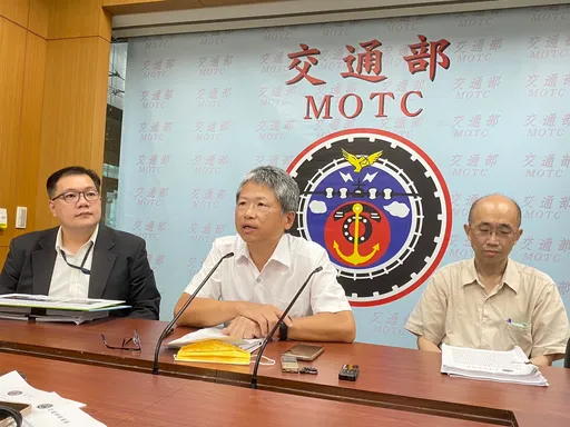 電動車4個月增1.2萬輛！交通部增訂充電車位數量　未達標不改正可廢證