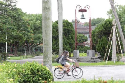 大學申請入學今放榜!招生缺額1.6萬人創新高 台清交成缺額數也破百