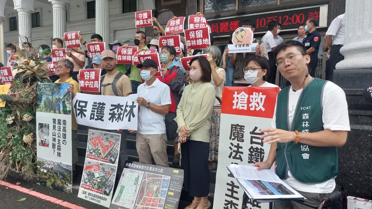 森林城市協會理事長莊捷任說，將建地的容積/建坪集中拉高，可多保留約8公頃的森林和文史廠區。凃建豐攝