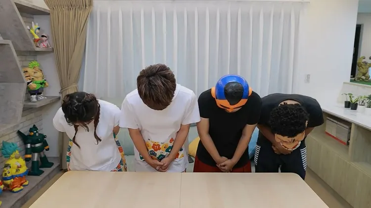 翻攝自蔡阿嘎臉書