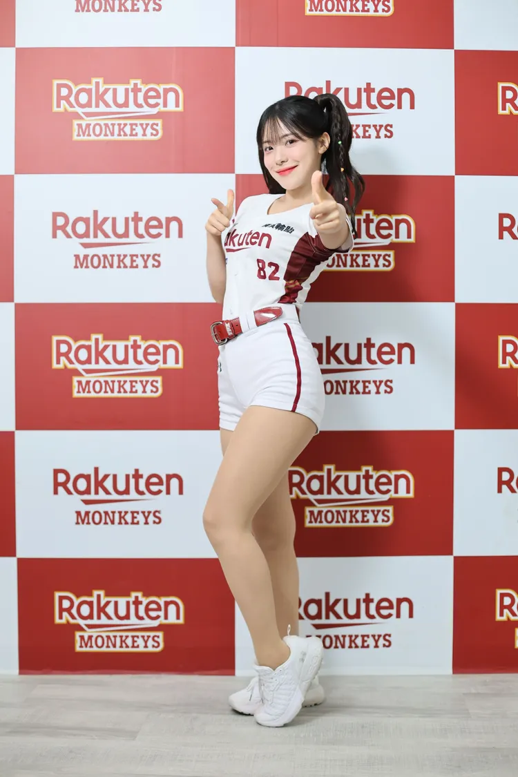 李多慧來台前苦練90多首樂天應援歌。鄭孟晃攝