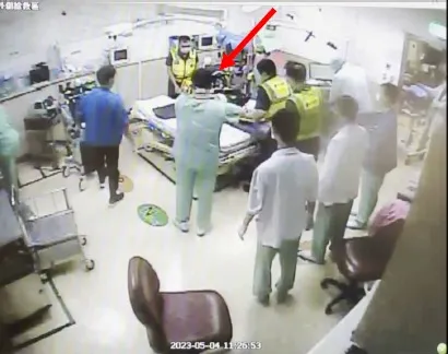 中國附醫急救人員證實死者身體的針孔是急救插針造成。檢方提供