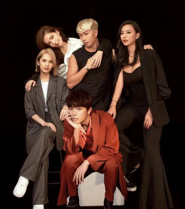 華岡五人幫感情親如家人。翻攝楊丞琳IG