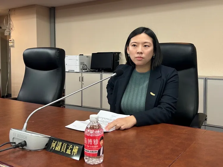 何孟樺喊話，盼希望黨不要讓當事人在整個過程中充滿委屈。翻攝 何孟樺臉書