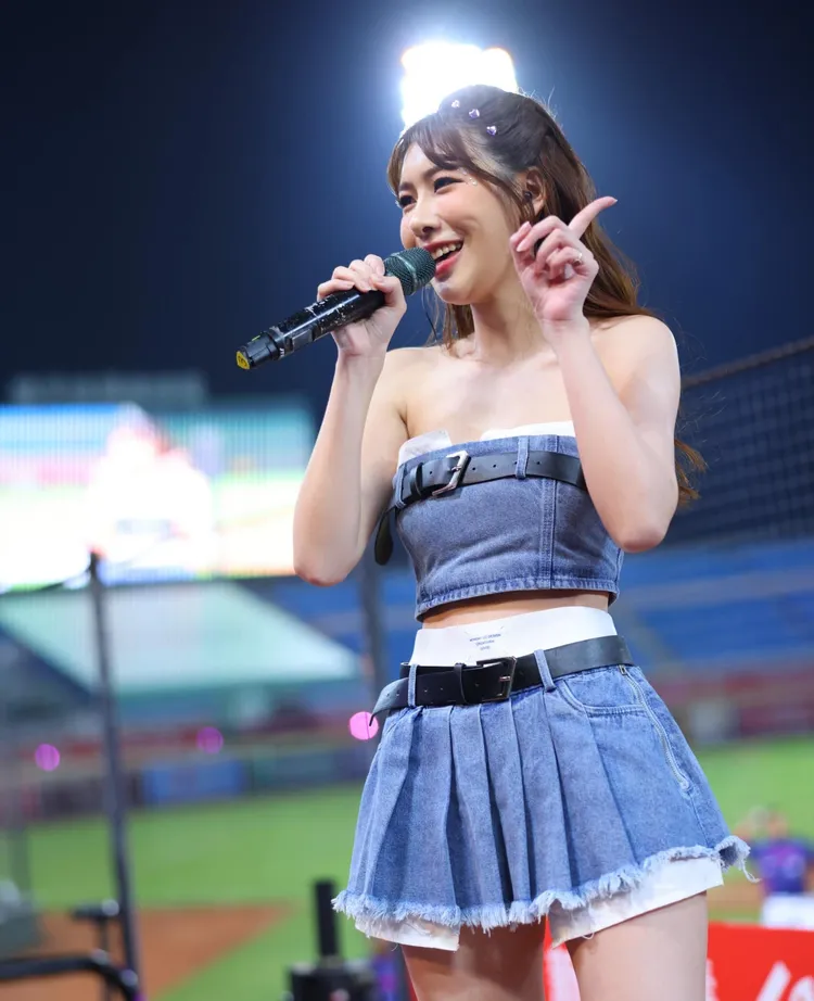 翻攝《Rakuten Girls》粉絲頁