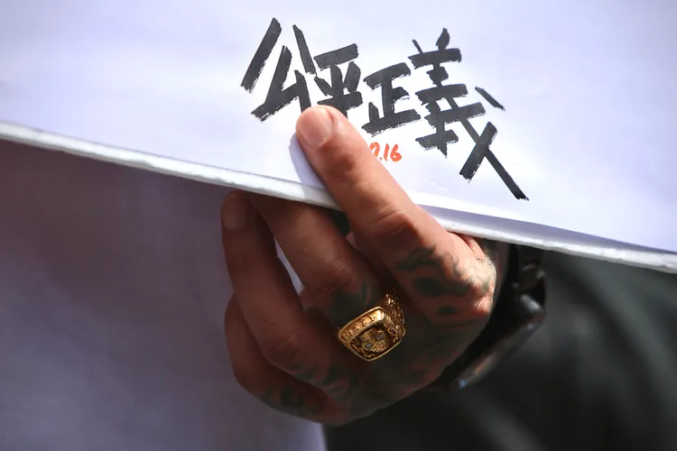 館長表示活動將號召人民出來，讓政府看到人民的不滿，希望政府兌現當初競選的承諾。林林攝