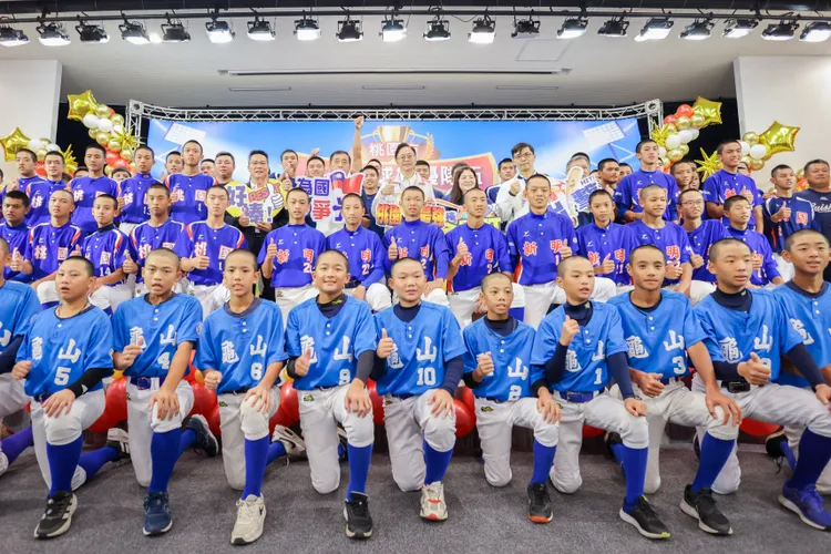 桃園三級棒球隊表現優異。桃園市府提供