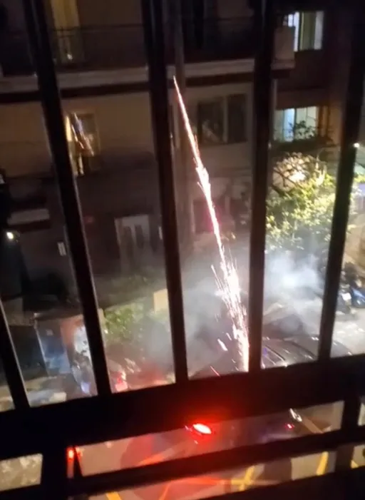 独家｜中和9恶男沿路放冲天炮深夜「炸街」　居民谯翻！落网瞎扯「帮女友庆生」