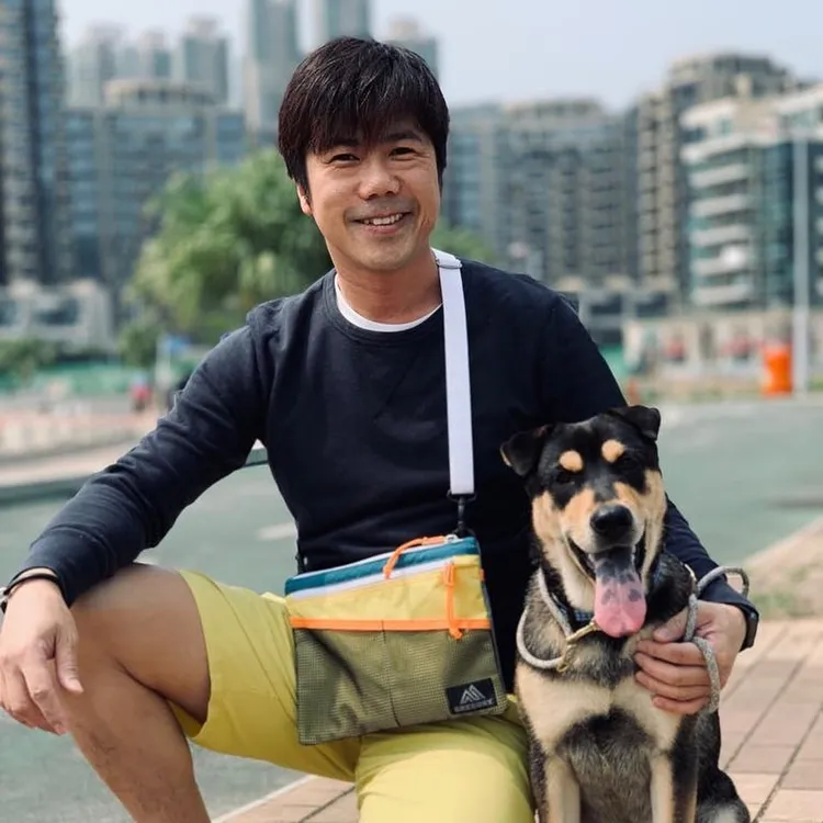 泥鯭是樂團鼓手。翻攝IG