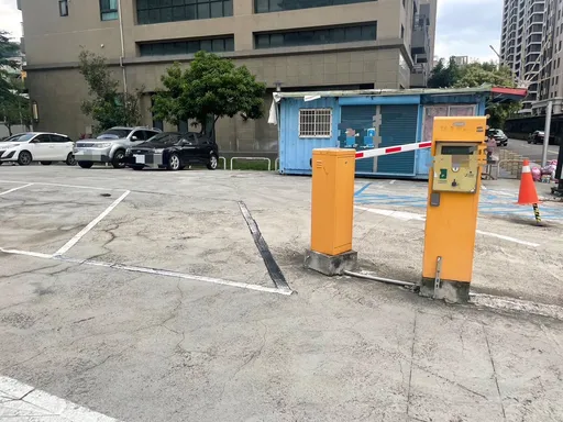 試槍自傷就醫露了餡!嘴硬說被開槍 刑事局揭他貨櫃屋內偷偷做這事