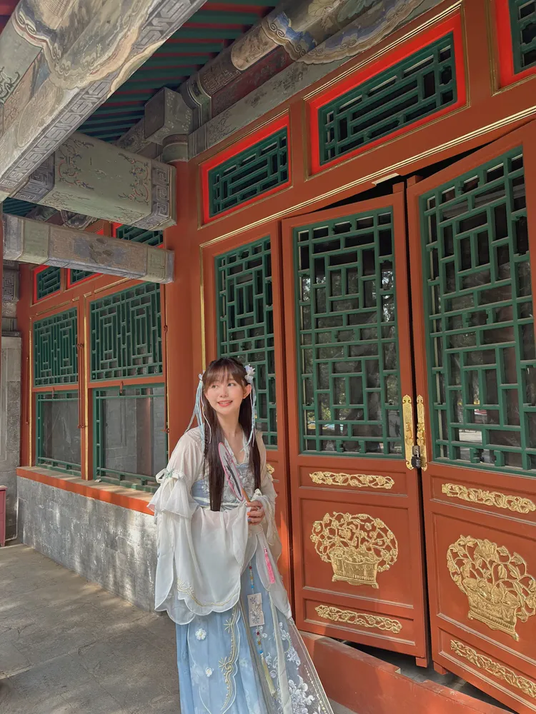 琳誼到頤和園觀光。相映國際提供