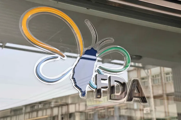 越南冷凍花枝頭。資料照