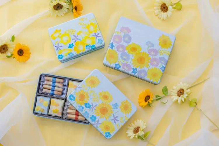 首度登台的 YOKU MOKU 2023 夏季限定綜合禮盒系列，共有大中小三種規格，以迷人的夏日花卉為主題，每種規格展現不同的設計，各自代表不同意義。業者提供