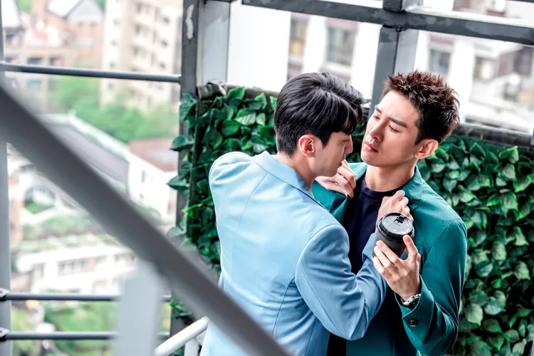 兩人互動吸引腐女。三立提供