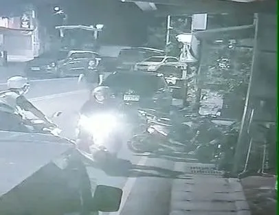 警調監視器當場打臉。蘆竹警分局提供