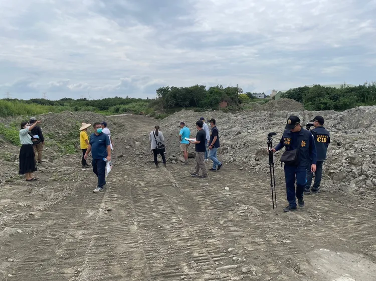 聯合稽查小組現場會勘。民眾提供