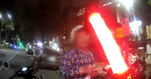 老翁沒戴安全帽酒駕　遇警攔查懇求「通融一下」遭拒就變臉