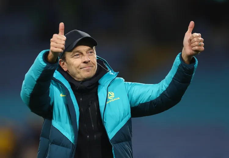 澳洲隊教練葛斯塔夫松對第一場比賽就取3分積分，表示「非常、非常、非常高興」。路透社