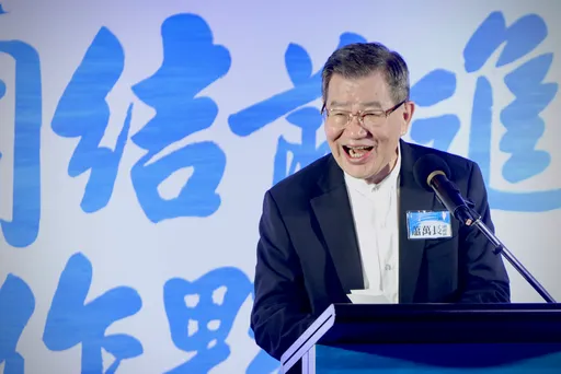 「侯友宜兩岸論述非常中肯！」　蕭萬長大讚：他忍辱負重不退縮