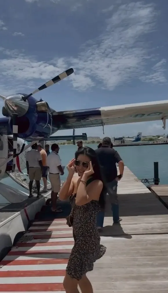 上水飛機準備離開馬爾地夫
。抖音@amber2920 提供