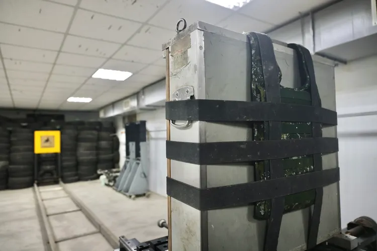 國防部今實際測試3級抗彈板性能。林林攝