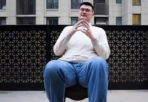 姚明怎麼了?體重失控直逼200公斤 老婆曝原因:非常自責