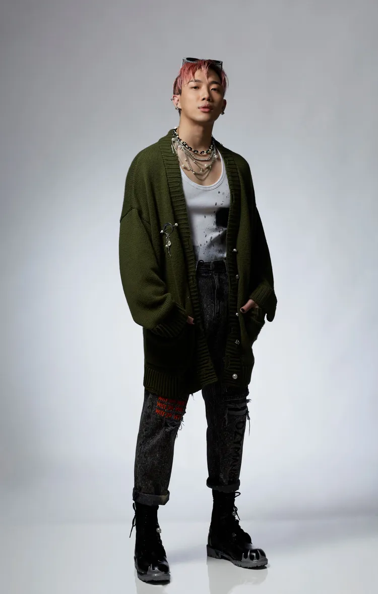 演出藝人ØZI。高雄流行音樂中心提供