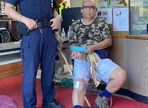 退休教師爬陽明山看雲海失足受傷 派出所變身救護站助他包紮