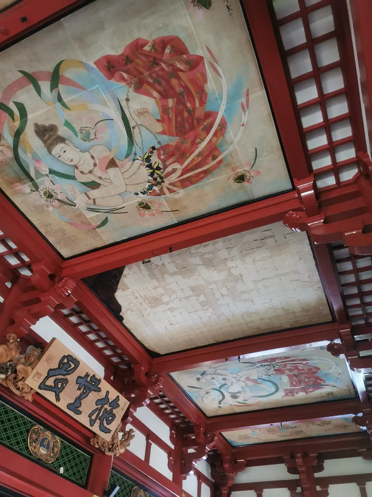 剝落的部分現已遭到移除。翻攝推特@muzintansaki