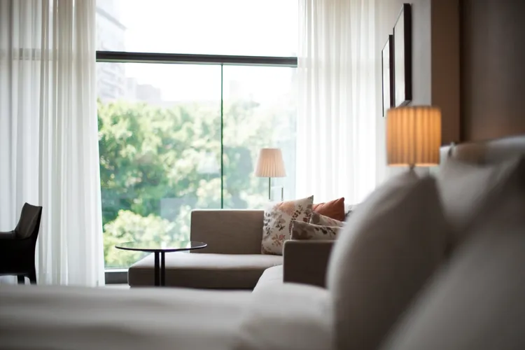 誠品行旅提升住房體驗，即日起推出FUN松一夏體驗包。誠品行旅提供