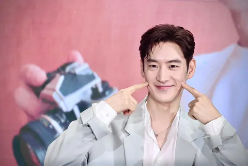 李帝勳生日許願尋靈魂伴侶　來台開徵友條件羞喊：要在這裡找了！