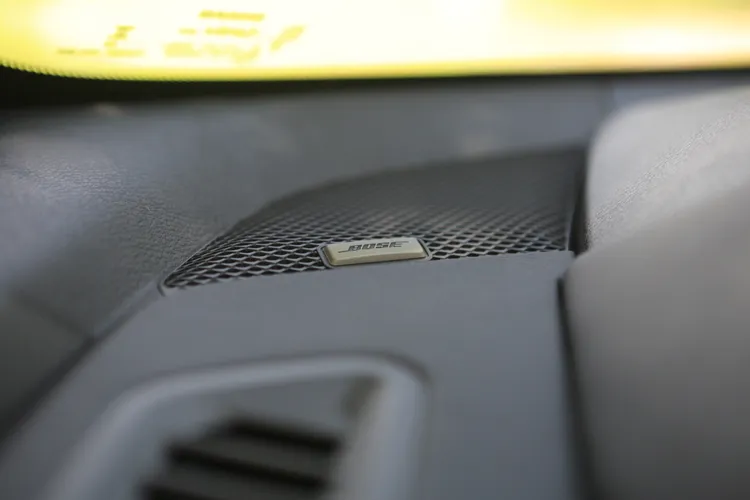 透過ALTIMA標配的BOSE環繞音響，行車時隨時可沉浸在9具揚聲器的美妙音韻之中。林浩昇攝