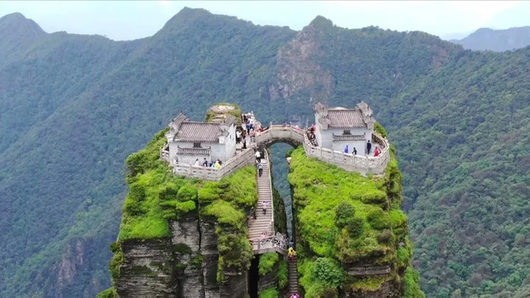 古寺原本的顏色。翻攝自微博