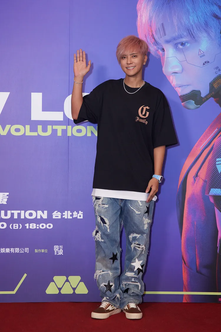 羅志祥感恩一直在身邊不離不棄的人。寬宏藝術x華納國際提供