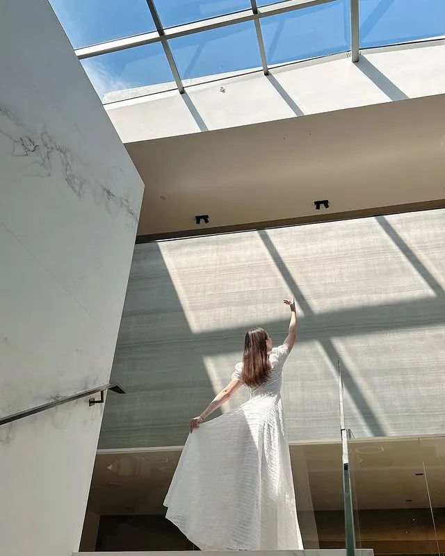 曾馨瑩在IG分享擺出芭蕾舞姿的美照。
翻攝曾馨瑩IG