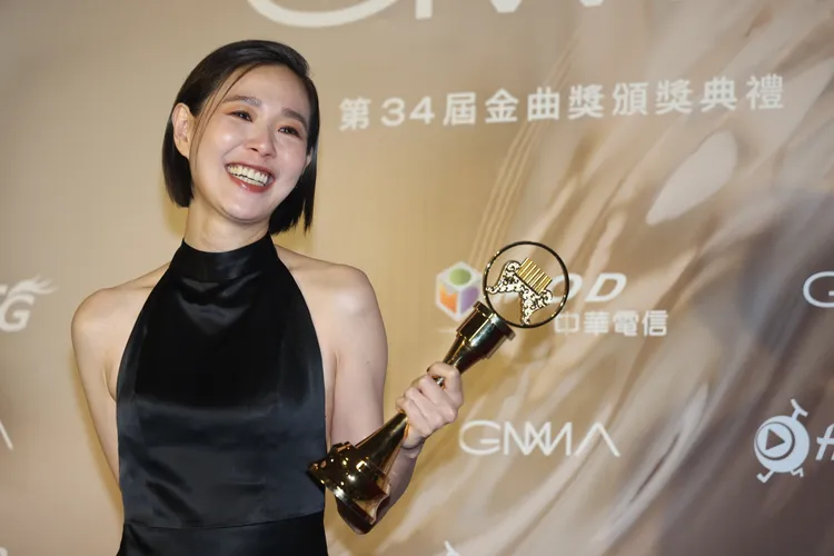 安溥頻頻流下感動的淚水。娛樂中心攝