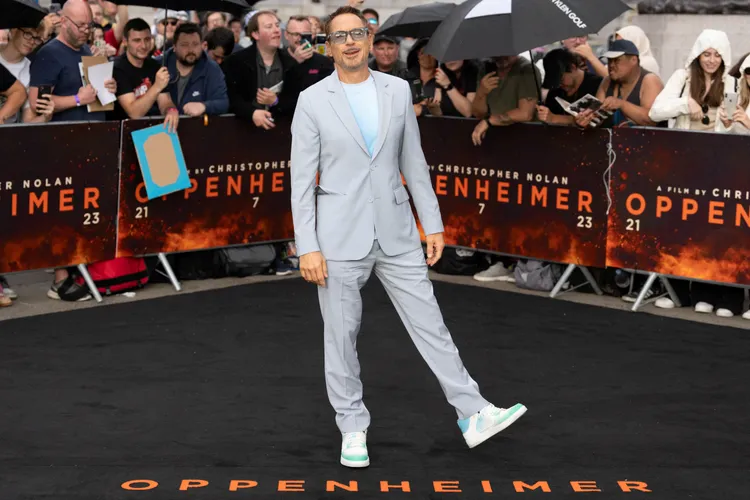 電影《奧本海默Oppenheimer》卡司響應罷工行動；圖為該片演員小勞勃道尼。路透社