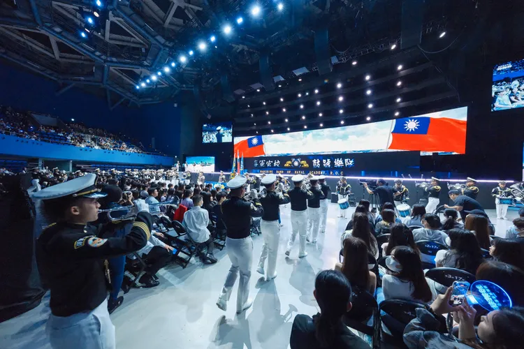 海軍官校鼓號樂隊演出。文化總會提供