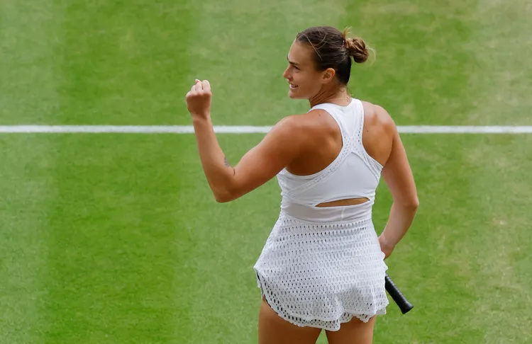 上身為工字背心，圖為白俄羅斯選手莎巴蓮卡。路透社