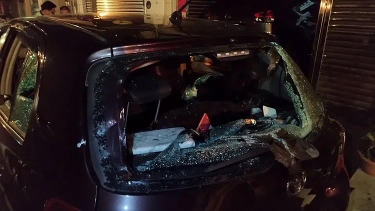 車輛嚴重受損。民眾提供