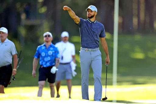 柯瑞太扯!愛投大號3分球就算了 高爾夫也一桿進洞