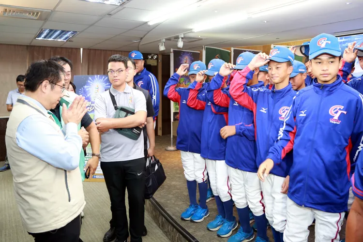 南市府27日召開記者會，宣布WBSC世界盃少棒錦標賽如期開打。市府提供