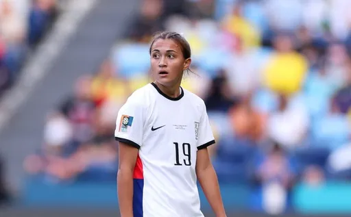 她才剛滿16歲!美韓混血正妹 成世界盃女足史上最幼齒球員