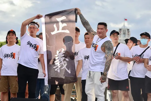 多圖|716遊行是公民運動或政治秀場? 「他」登場奪最高聲量