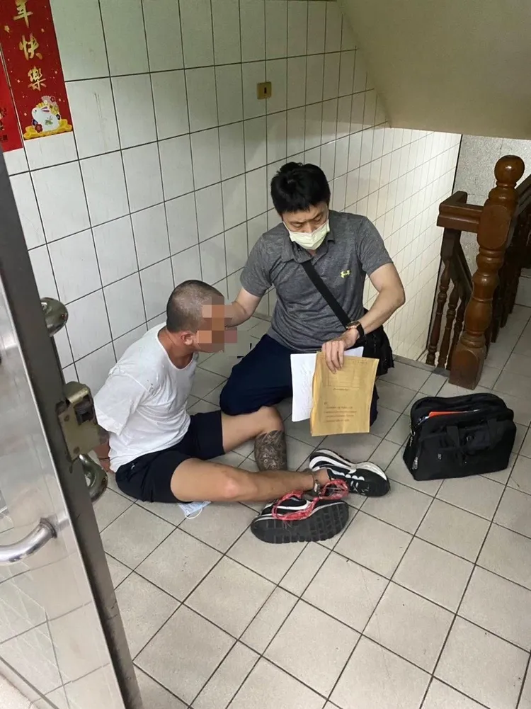 警方在新北樹林逮捕蒙姓犯嫌(25歲)。讀者提供