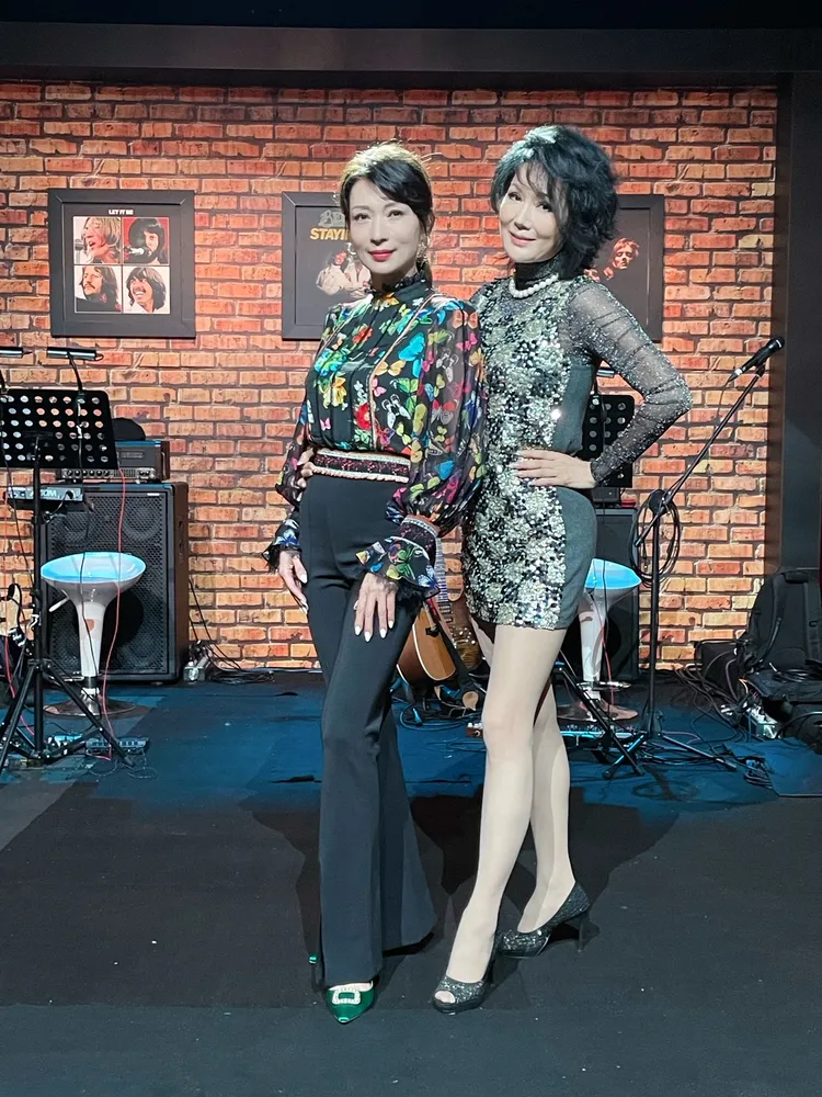 馬世莉（右）和溫翠蘋是多年好友，也是演藝圈公認的美魔女。年代提供