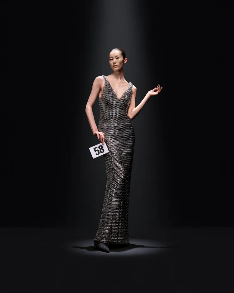 BALENCIAGA第52季高訂秀。品牌提供