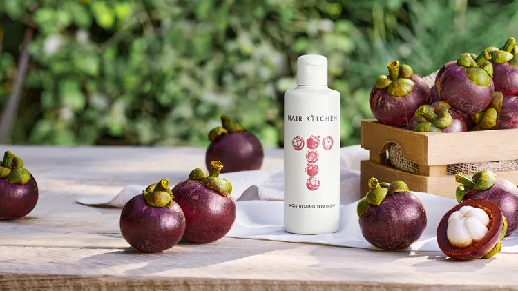 板橋凱撒大飯店「魔髮假期」住房專案，入住贈送山竹水潤護髮乳。板橋凱撒大飯店提供