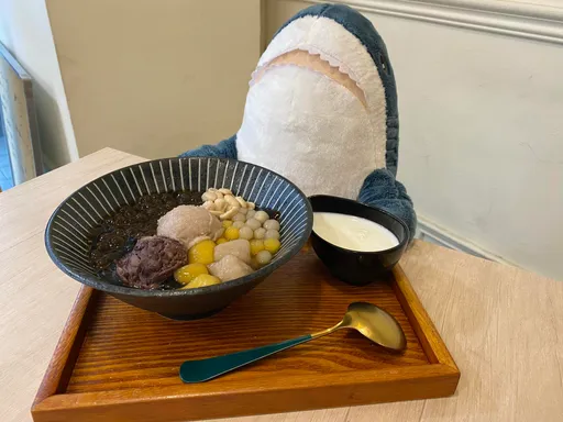 客凌晨傳訊奇葩需求!仙草店放棄抵抗「自討1星負評」 網挺爆:老闆好派我喜歡